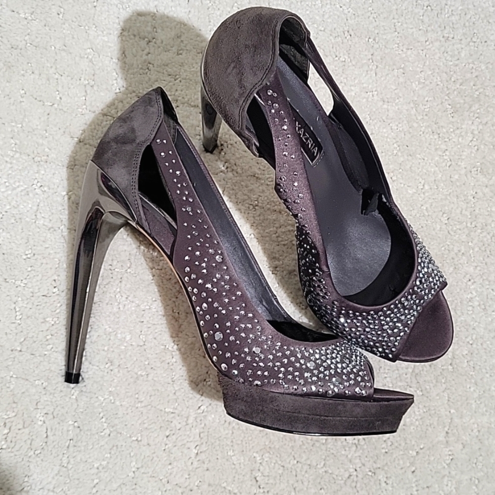 Bcbg heels